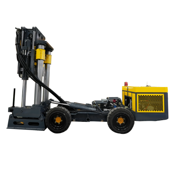 Tire-mounted wellhead drilling rig
