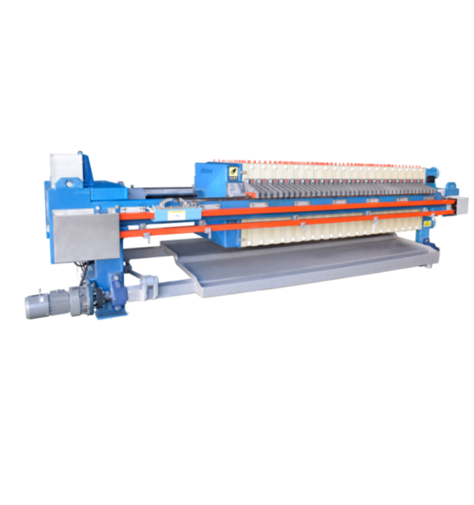 Rotary plastic filter press