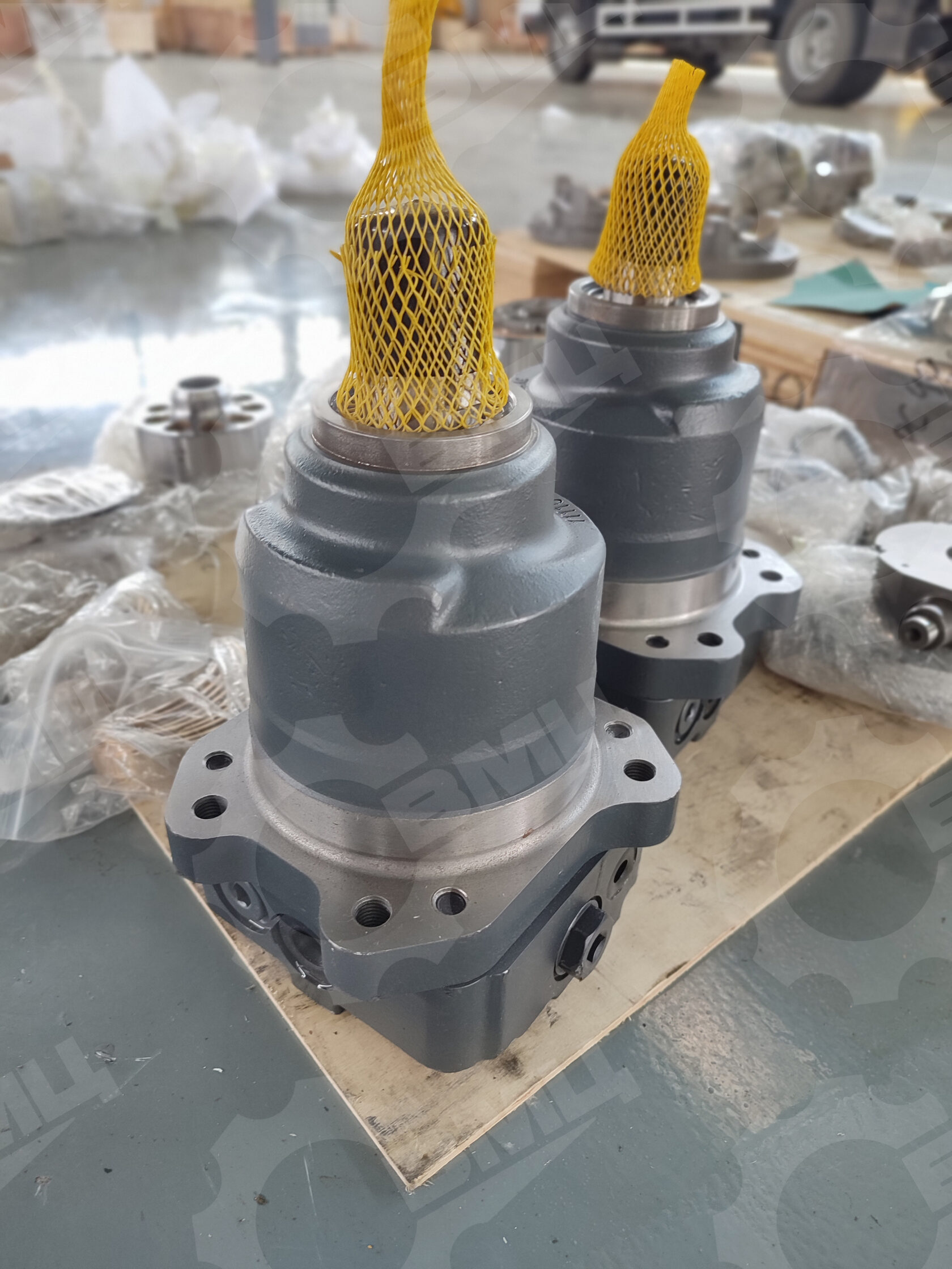 Komatsu D275A-5D Fan Motor 708-7W-00021