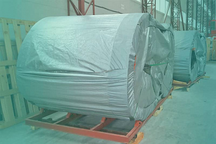 Storage of oversized cargo