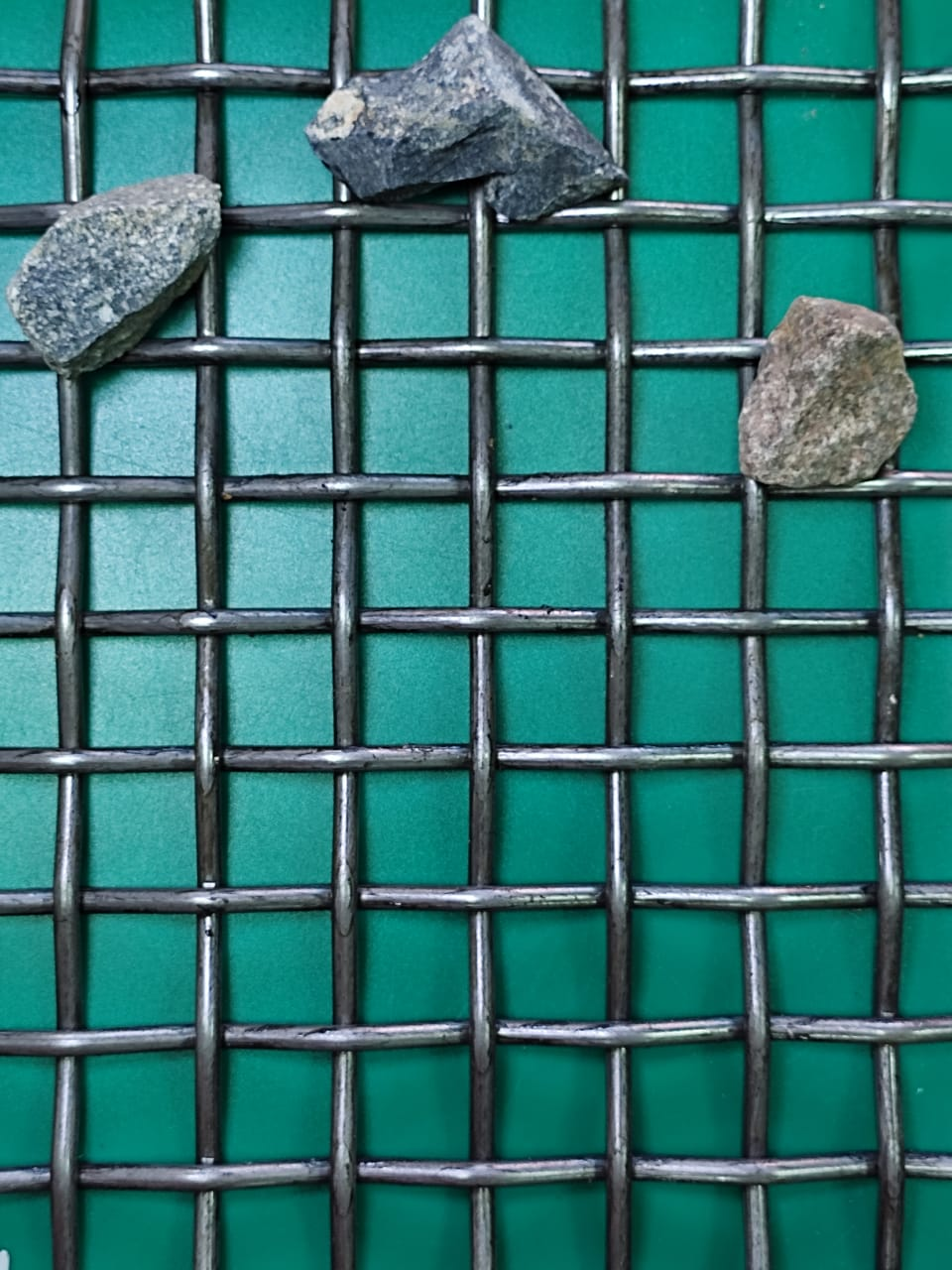 Corrugated mesh from 3 to 25 mm