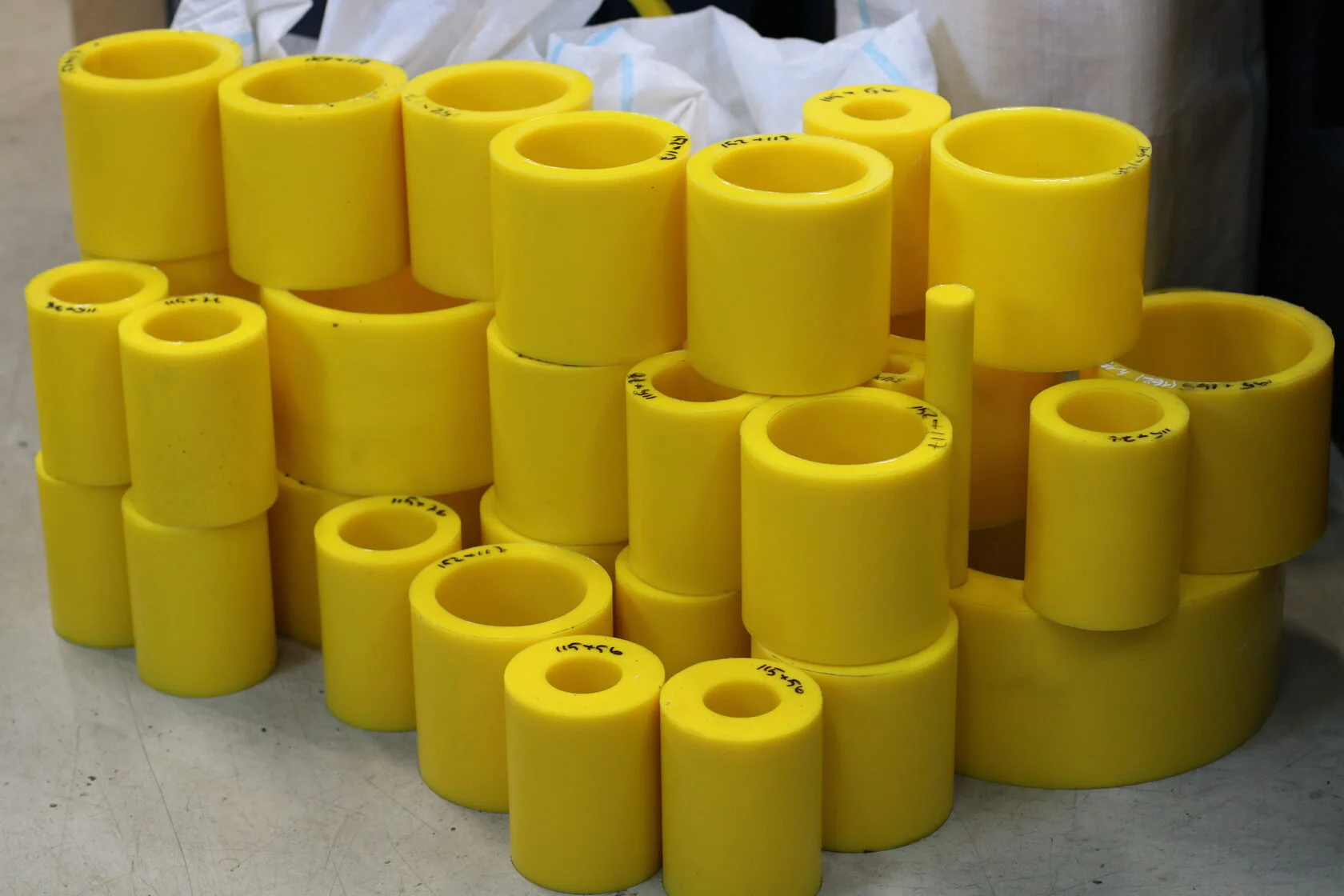 Polyurethane blanks for grooving