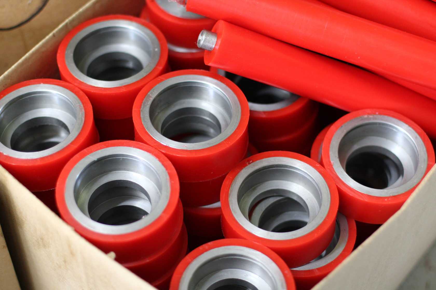 Polyurethane tension shafts, drive, feeder, rollers of conveyor belts